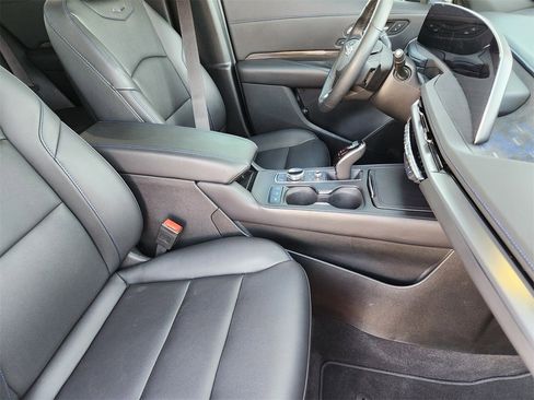 Used 2025 Cadillac XT4 Sport w/ Cold Weather Package image 13