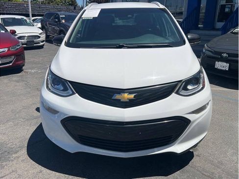Used 2018 Chevrolet Bolt Premier w/ Driver Confidence II Package FWD image 13