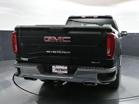 Used 2022 GMC Sierra 1500 SLT w/ SLT Premium Package AWD/4WD image 2