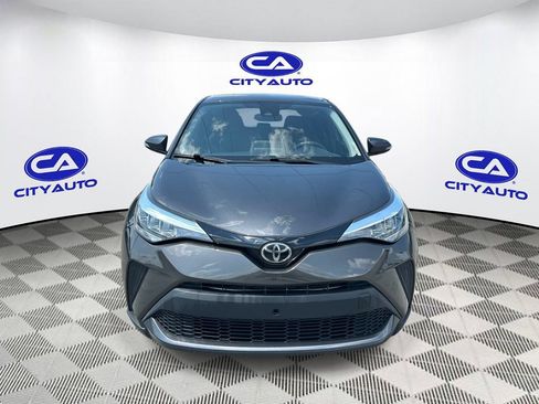 Used 2021 Toyota C-HR LE FWD image 10