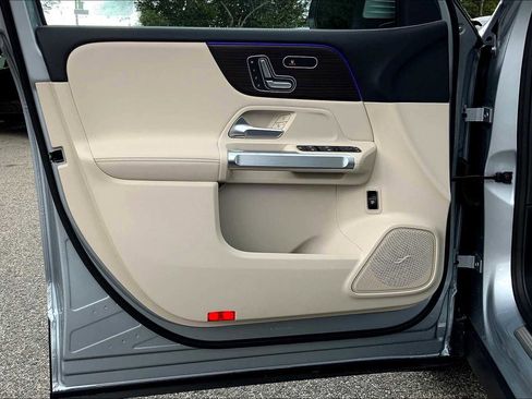 Certified 2026 Mercedes-Benz GLB 250 4MATIC image 14