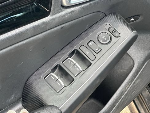 Used 2024 Honda Civic Touring image 18