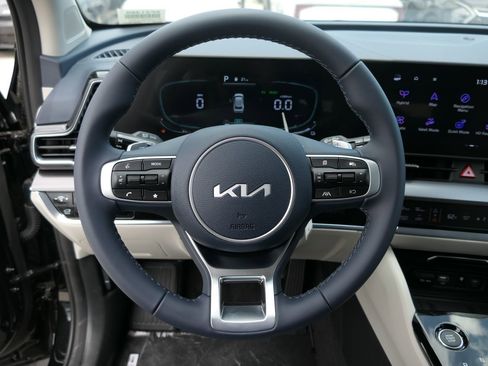 New 2025 Kia Sportage EX w/ EX Premium Package image 17