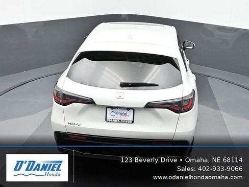 Used 2024 Honda HR-V EX-L image 17
