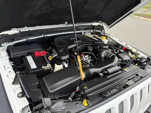 Used 2021 Jeep Wrangler Unlimited Sport AWD/4WD image 65