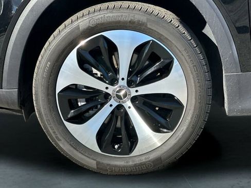 Certified 2024 Mercedes-Benz GLB 250 4MATIC w/ Exclusive Package image 35