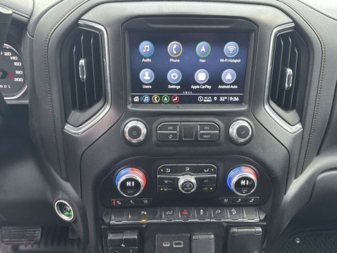 Used 2022 GMC Sierra 1500 AT4 w/ AT4 Premium Package image 15