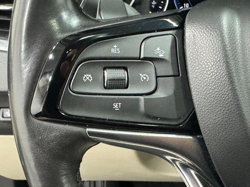 Used 2022 Buick Enclave Premium w/ Experience Buick Package image 34