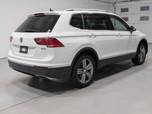 Used 2020 Volkswagen Tiguan SEL image 8
