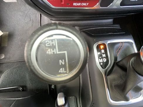 Used 2021 Jeep Gladiator Mojave AWD/4WD image 19