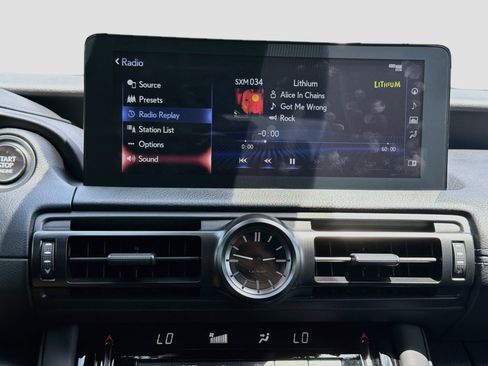 Used 2025 Lexus IS 500 RWD image 29