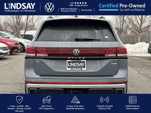 Used 2025 Volkswagen Atlas Peak Edition SE image 4