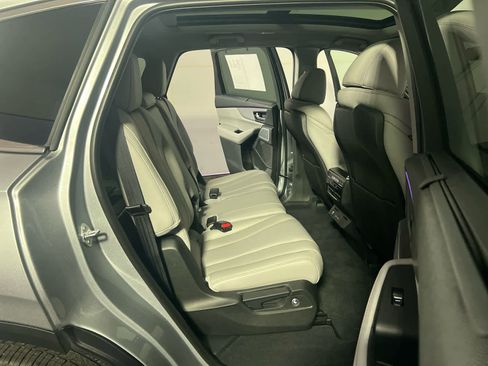 Used 2026 Acura MDX SH-AWD w/ Technology Package image 23