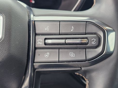 Used 2023 GMC Canyon AT4 w/ AT4 Premium Package image 21