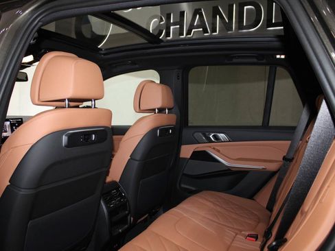 Used 2026 BMW X5 sDrive40i w/ M Sport Package RWD image 16