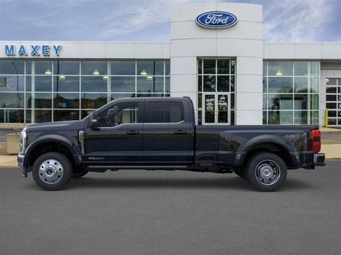 New 2026 Ford F450 Lariat w/ Lariat Ultimate Package image 91