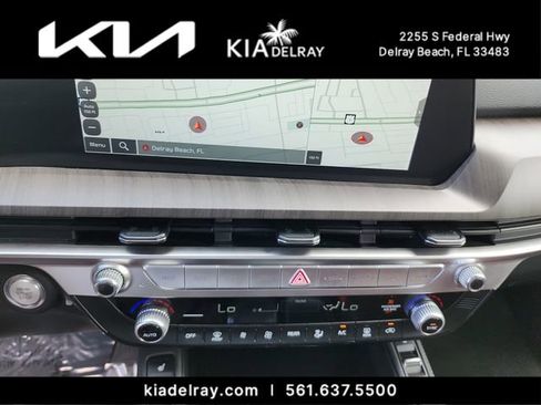 Used 2024 Kia Telluride EX w/ EX Captain's Chair Package FWD image 21