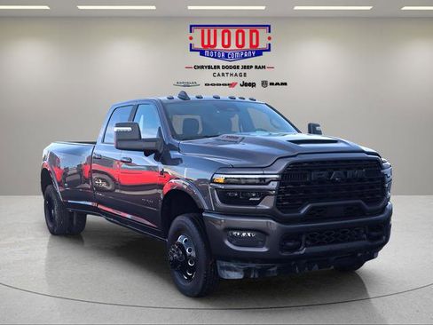 New 2025 RAM 3500 Limited image 10