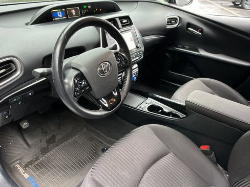 Used 2021 Toyota Prius Prime LE FWD image 10