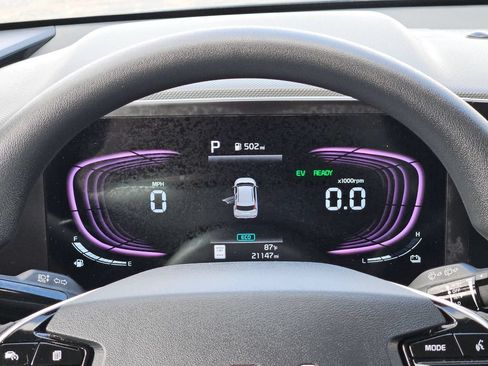 Used 2025 Kia Niro LX FWD image 26