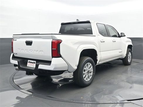 New 2026 Toyota Tacoma SR5 image 19