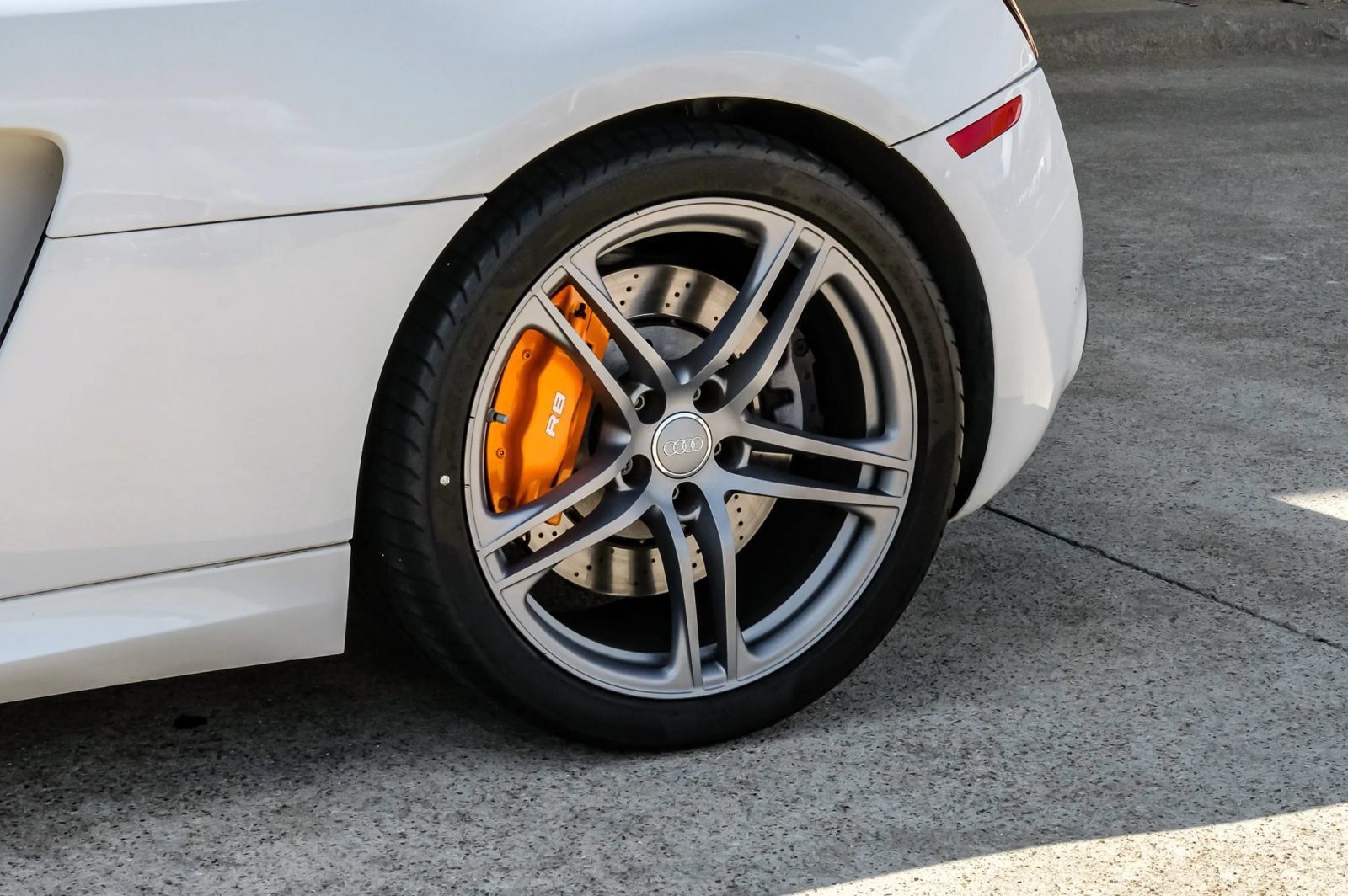 Used 2011 Audi R8 V10 AWD/4WD image 54