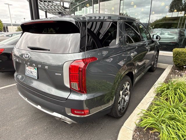 Used 2022 Hyundai Palisade Calligraphy w/ Cargo Package AWD/4WD image 2