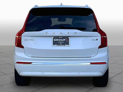 Used 2023 Volvo XC90 B6 Plus w/ Protection Package Premier AWD/4WD image 5