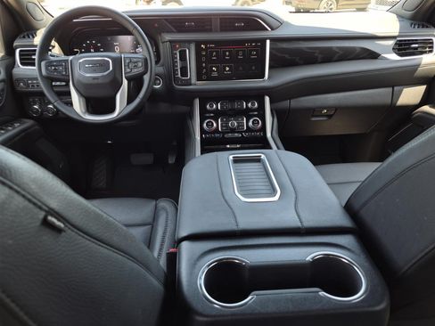 Certified 2024 GMC Yukon Denali w/ Max Trailering Package AWD/4WD image 19