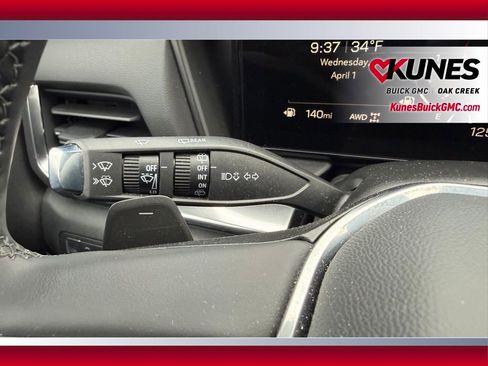 Used 2025 GMC Terrain Elevation image 17