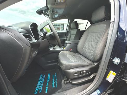 Used 2020 Chevrolet Equinox LT AWD/4WD image 18