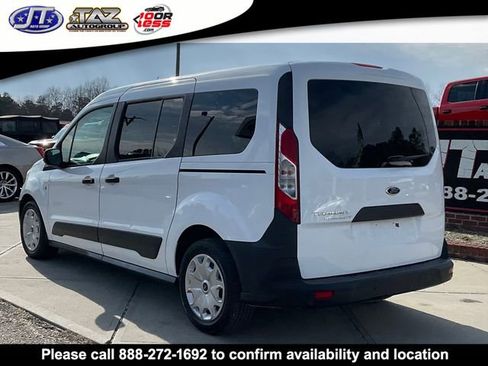 Used 2017 Ford Transit Connect XL image 5
