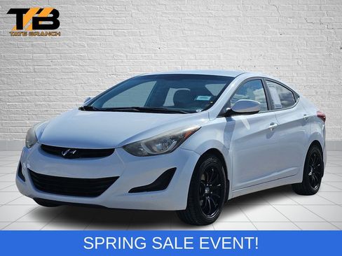Used 2016 Hyundai Elantra SE image 1