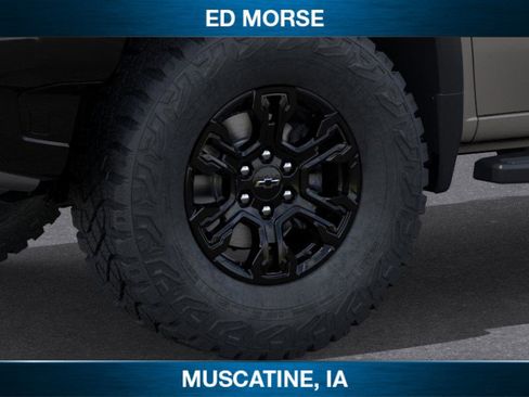 New 2026 Chevrolet Silverado 1500 ZR2 image 9