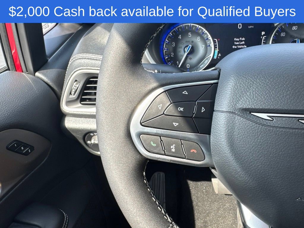 New 2027 Chrysler Pacifica Select FWD image 18