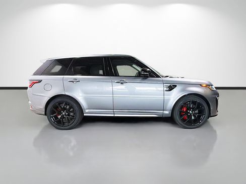 Used 2022 Land Rover Range Rover Sport SVR image 5