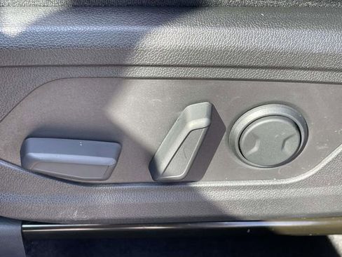 New 2026 Kia Sorento S w/ S Panoramic Sunroof Package image 27