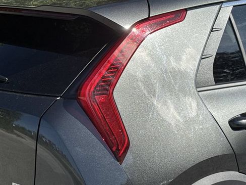 New 2026 Kia Niro EX FWD image 24