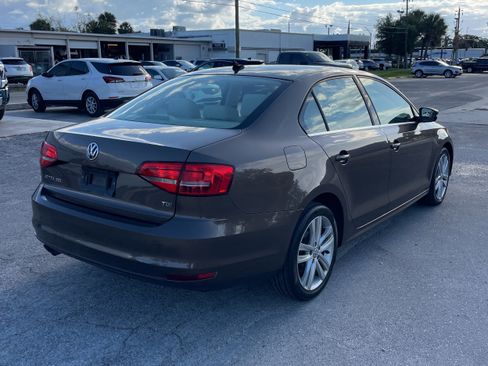 Used 2015 Volkswagen Jetta TDI SEL FWD image 5
