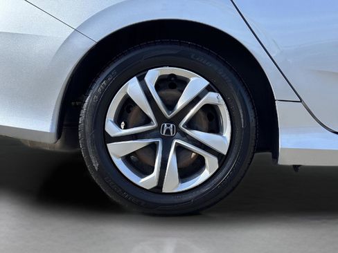 Used 2016 Honda Civic LX image 9