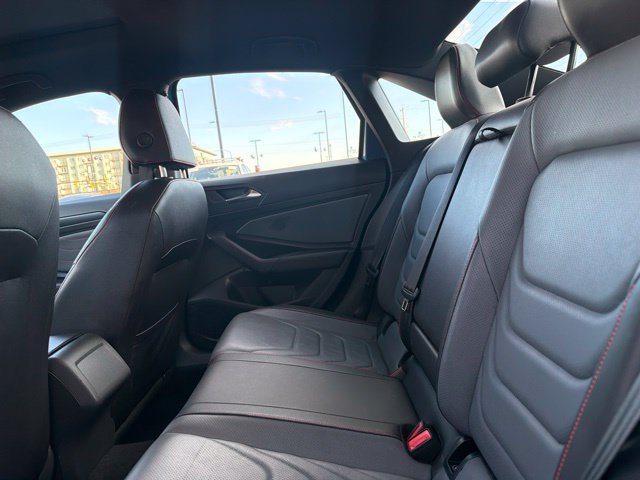 Used 2025 Volkswagen Jetta GLI Autobahn FWD image 17