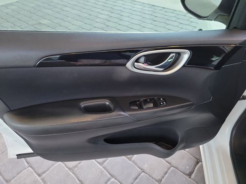 Used 2018 Nissan Sentra SV image 10