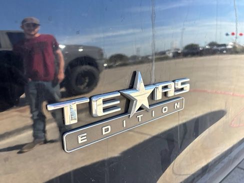 Used 2020 Chevrolet Silverado 1500 RST w/ Texas Edition RWD image 14