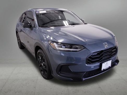 Certified 2024 Honda HR-V Sport image 9