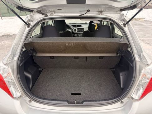 Used 2012 Toyota Yaris LE image 13