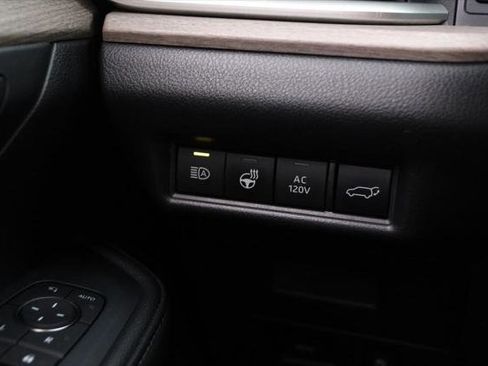 Certified 2025 Toyota Grand Highlander AWD Hybrid image 24