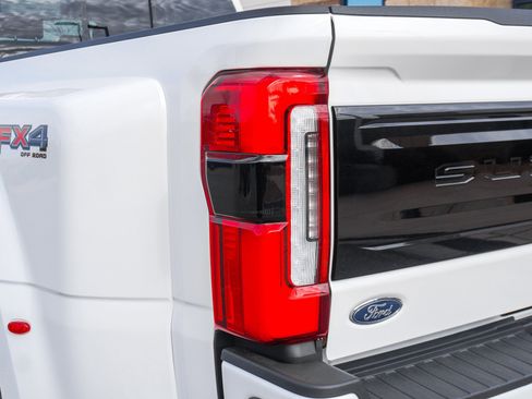 Used 2026 Ford F350 Platinum image 17