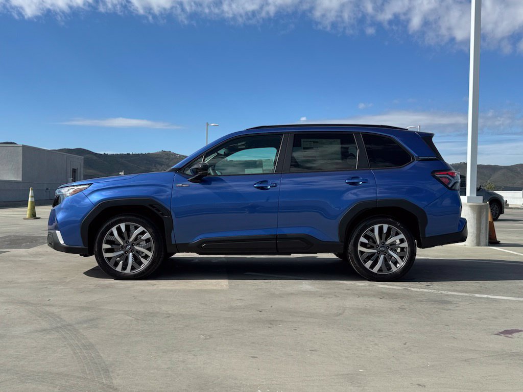 New 2026 Subaru Forester Touring AWD/4WD image 5