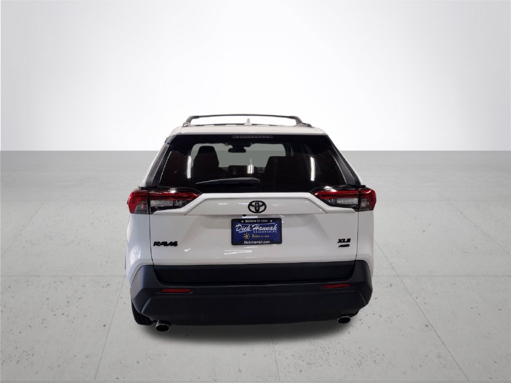 Used 2022 Toyota RAV4 XLE w/ XLE Grade Weather Package AWD/4WD image 13