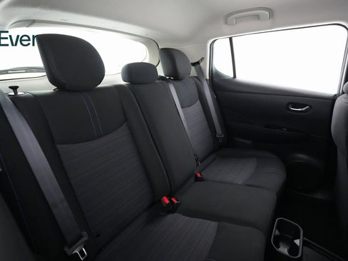 Used 2024 Nissan Leaf SV Plus image 9